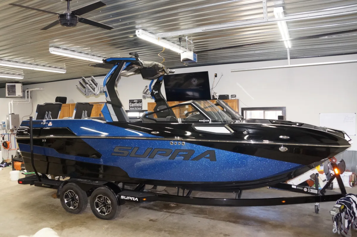 2024 Supra Boats SE 550 9hrs!