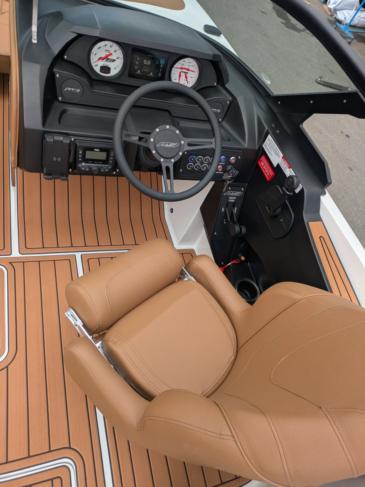 MB Sports B52-23 Classic Limited