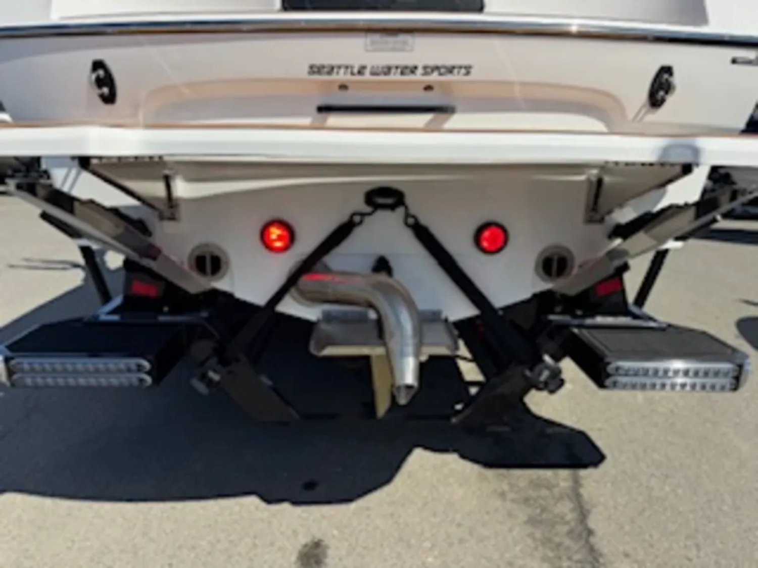 MB Sports B52-23 Classic Limited