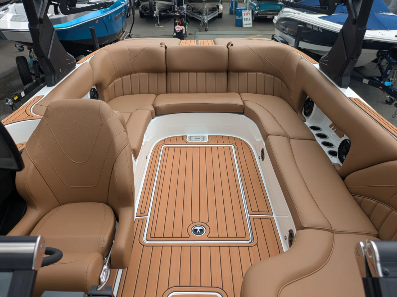 MB Sports B52-23 Classic Limited