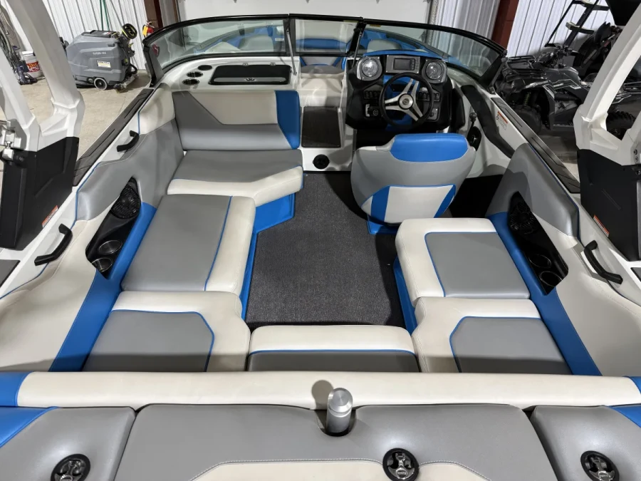 2017 Supreme Boats S202 for sale in Bath, New York