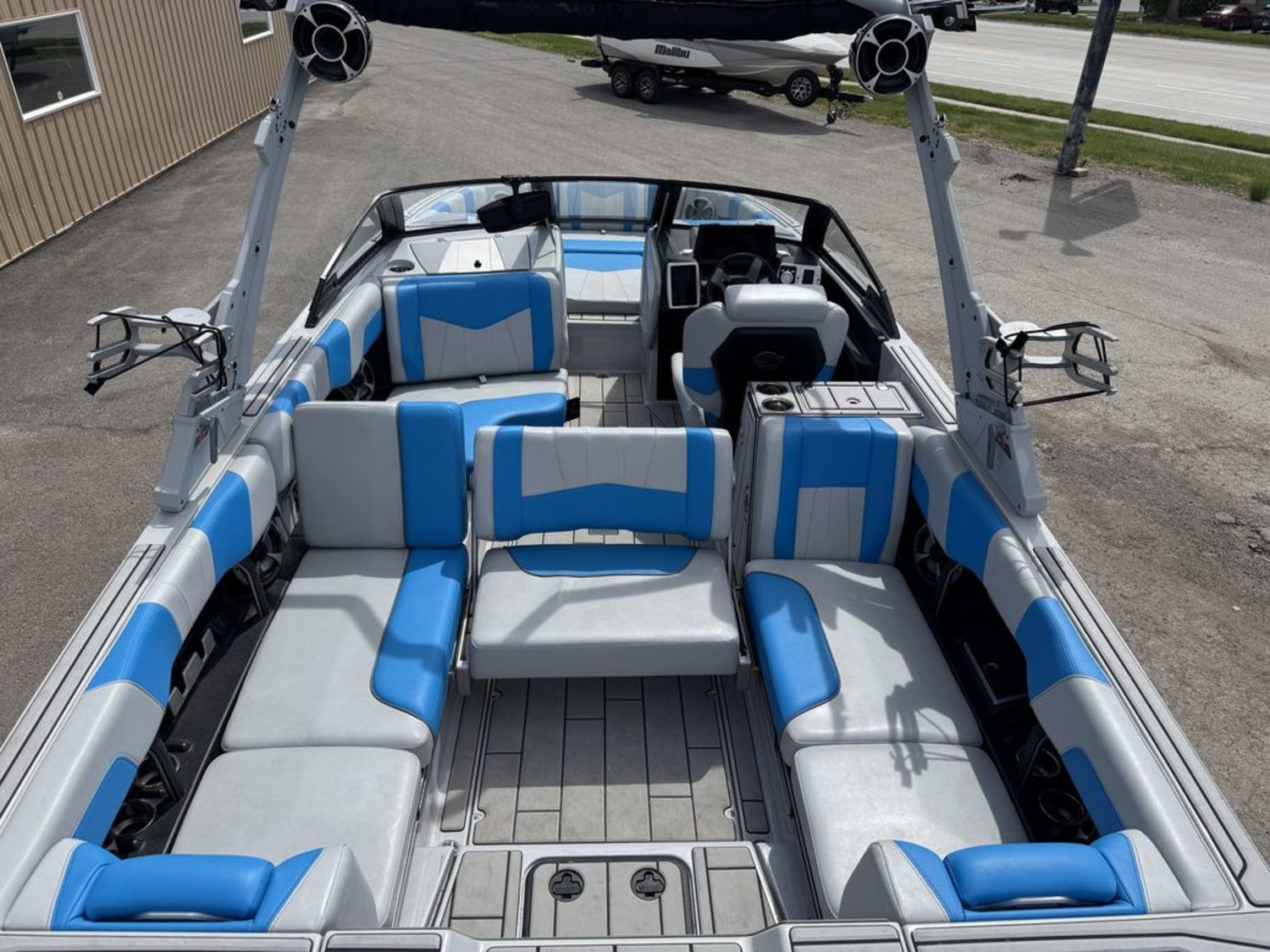 2021 Malibu Boats 24 MXZ