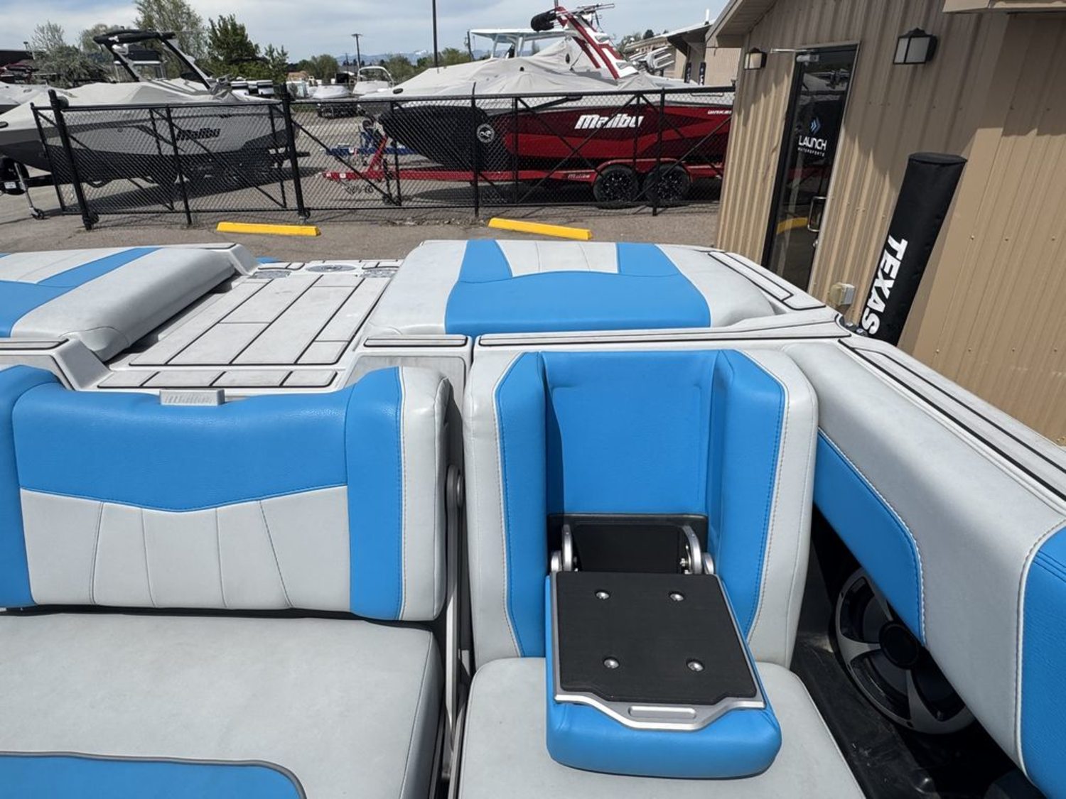 2021 Malibu Boats 24 MXZ