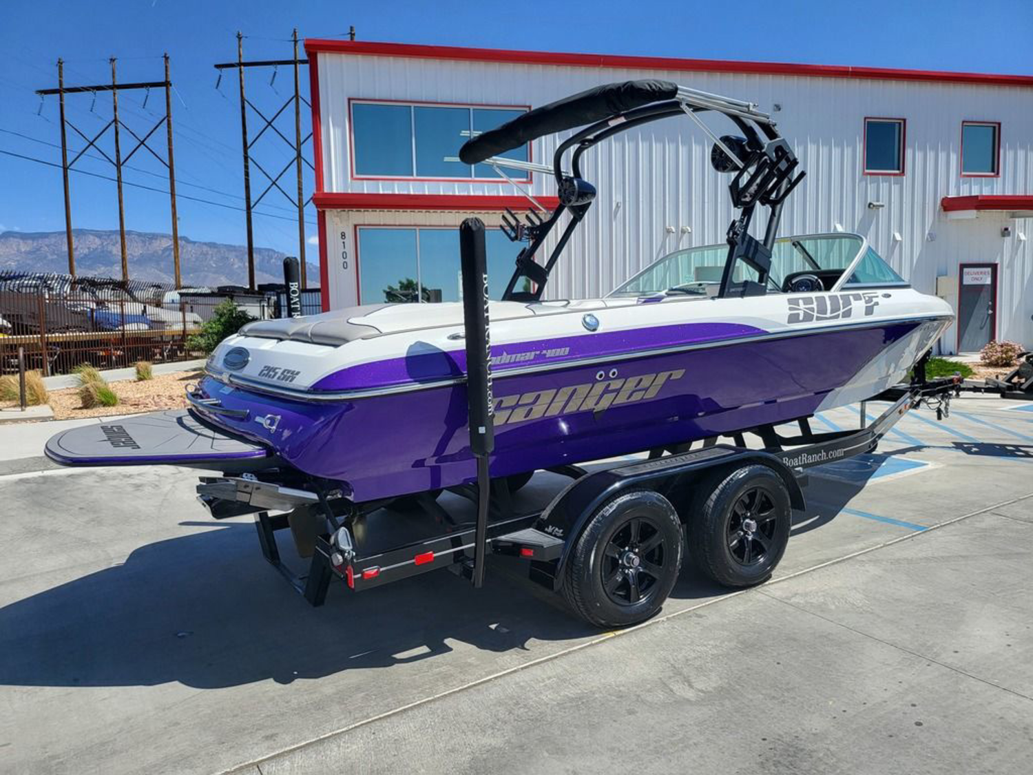 2023 Sanger Boats V215 S