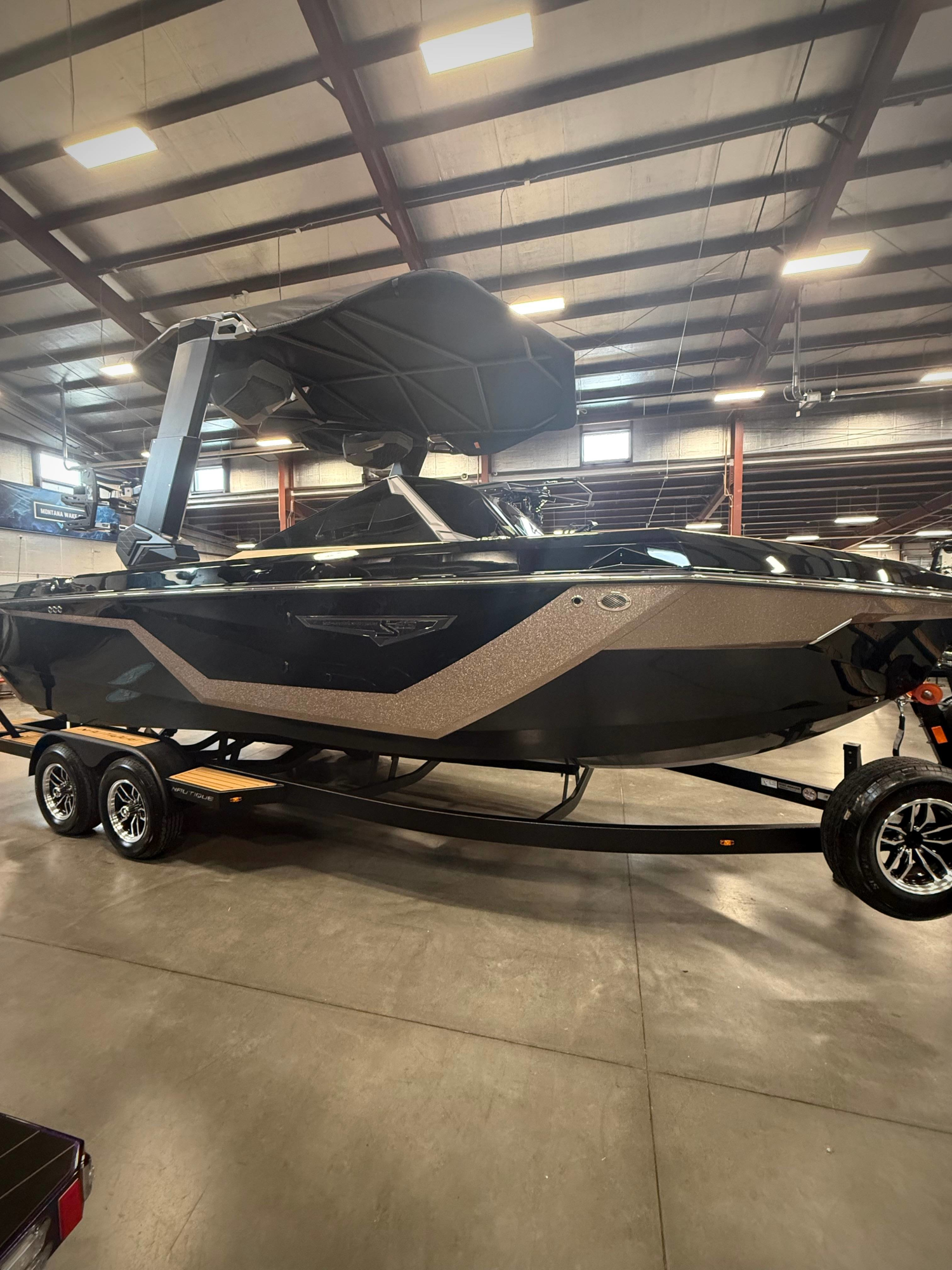 2026 Nautique S23