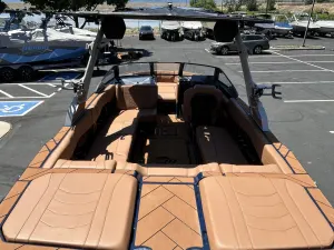 2026-malibu-wakesetter-23-lsv-130194-image10