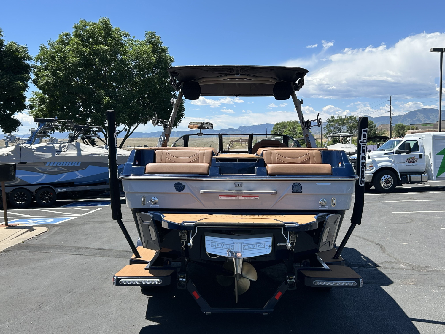 2026 Malibu Boats 23 LSV