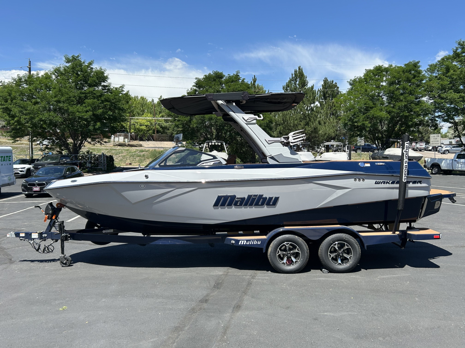 2026 Malibu Boats 23 LSV