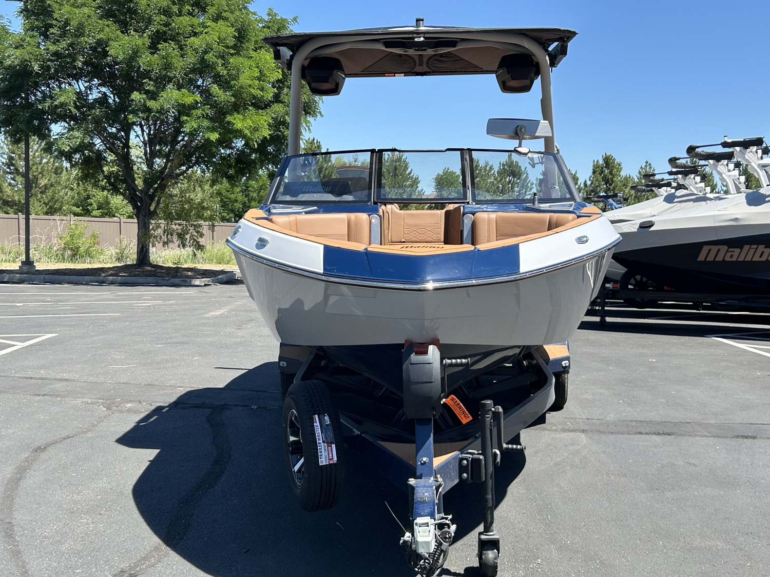 2026 Malibu Boats 23 LSV