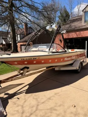 1982-mastercraft-stars-and-stripes-130201-image0_164455.webp