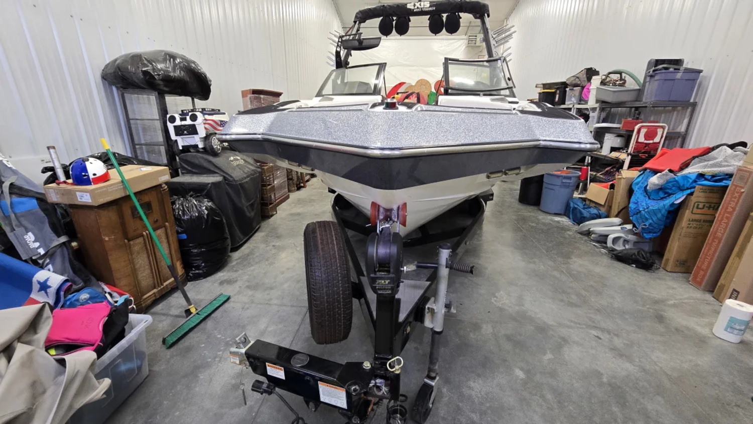 2018 Axis A22 - Surf Gate, Power Wedge II, Tower Speakers & Subwoofer