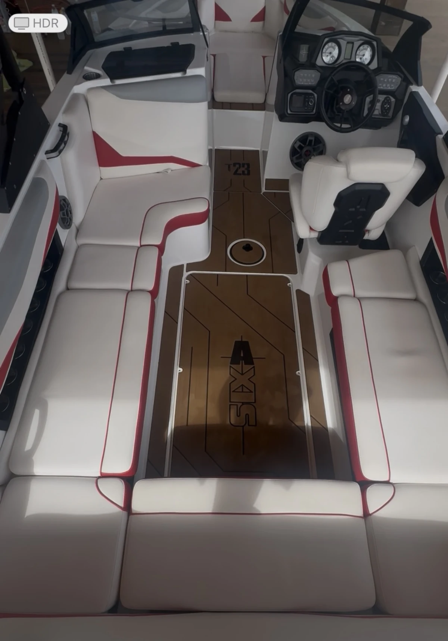 2020 Axis Boat T23 - low hours - very good condition 