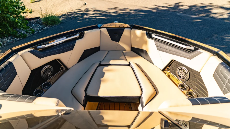 2026-nautique-s23-137139-image14