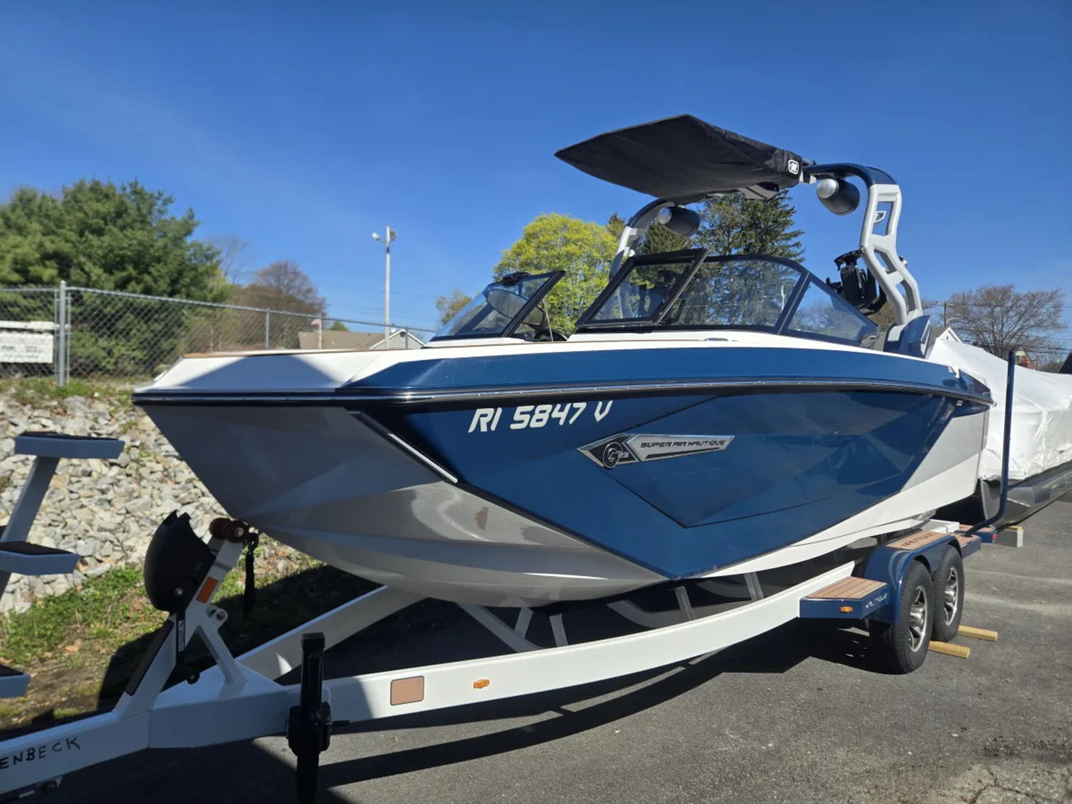 2021 Nautique G23