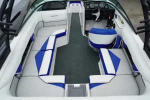 2014 Moomba Boats Mobius LSV for sale in Waterford, Michigan