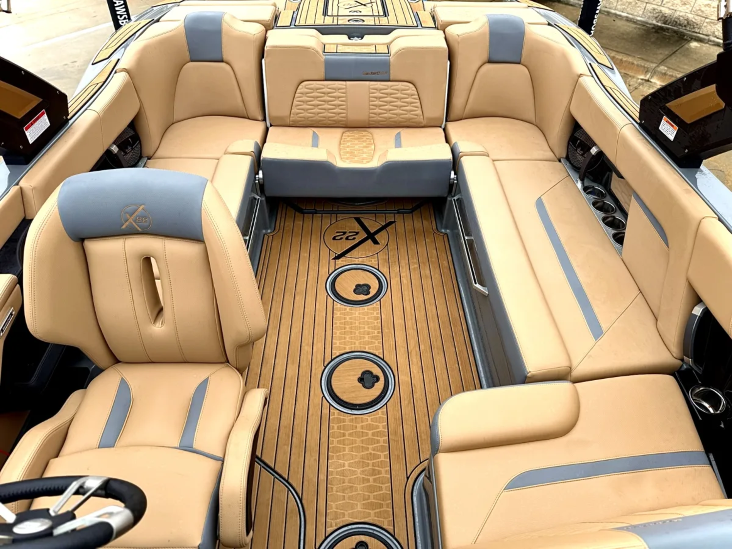 2025 Mastercraft X22