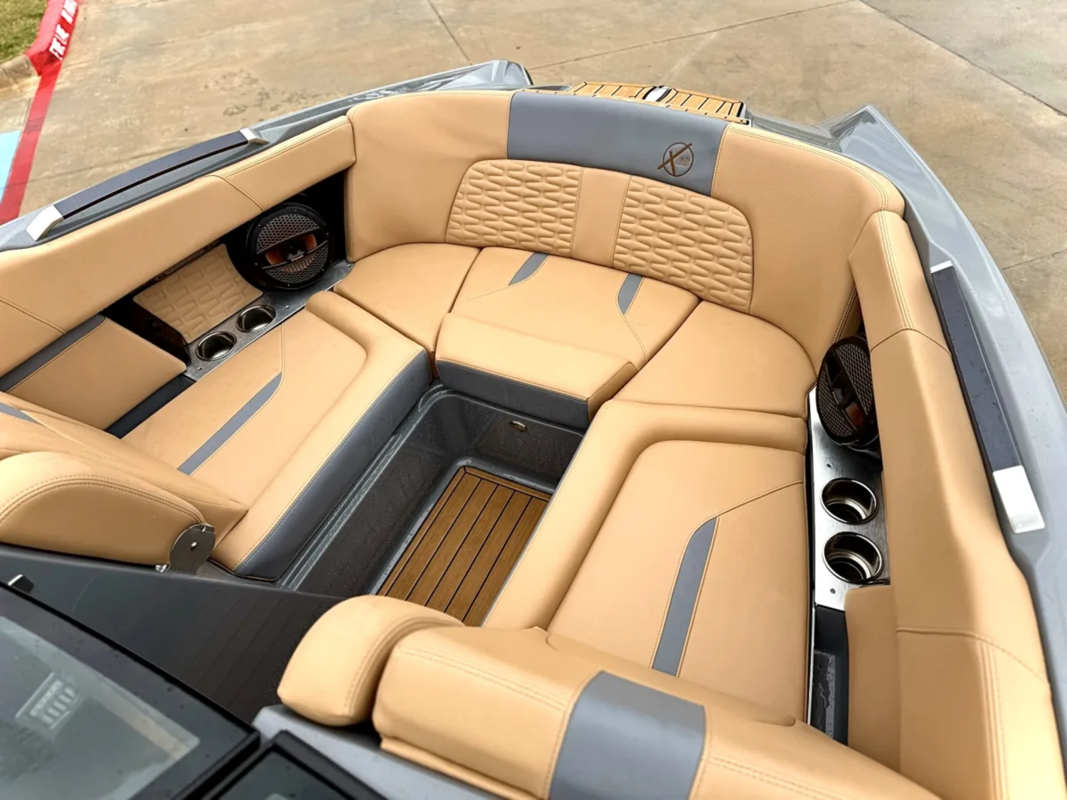 2025 Mastercraft X22