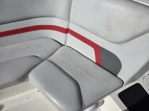 2000 Centurion Boats Elite for sale in HORICON, Wisconsin