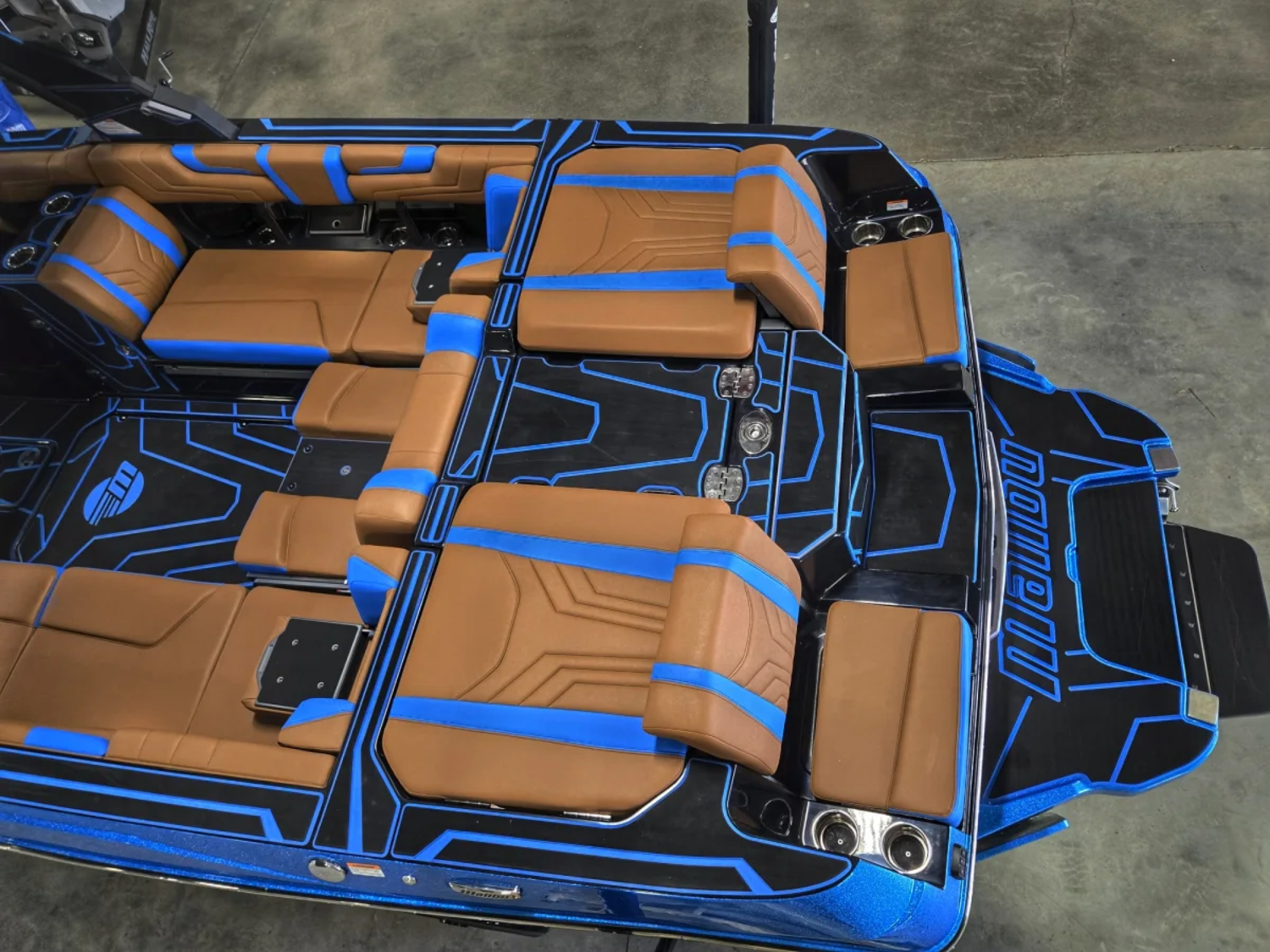 2026 Malibu Boats 25 LSV