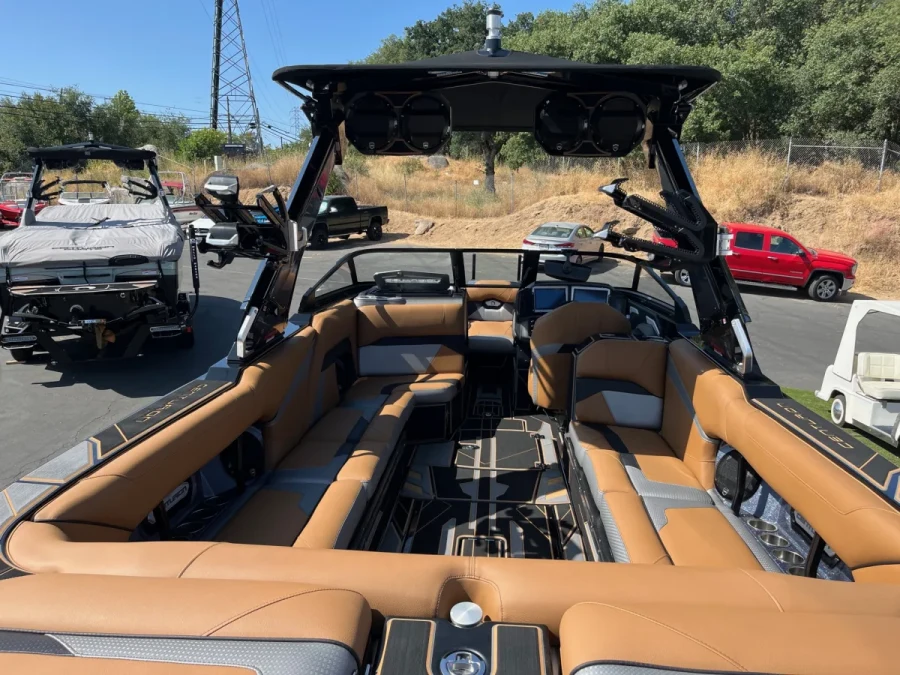 2023 Centurion Boats Ri265 for sale in Folsom, California