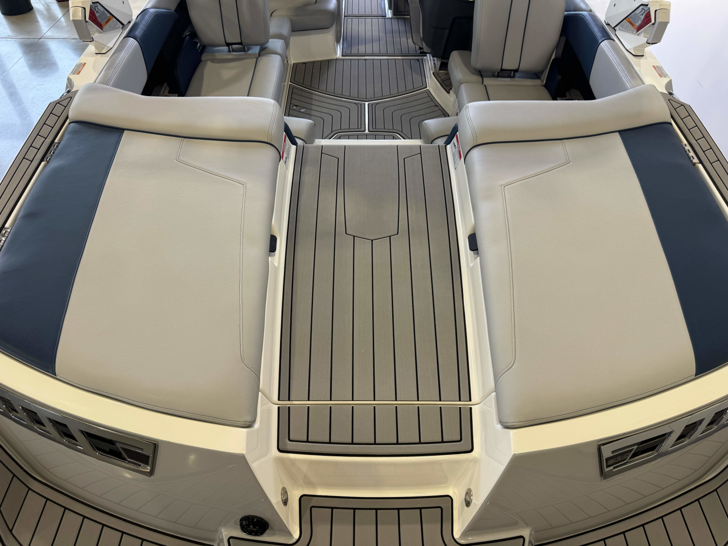 2020 Nautique SUPER AIR NAUTIQUE 210