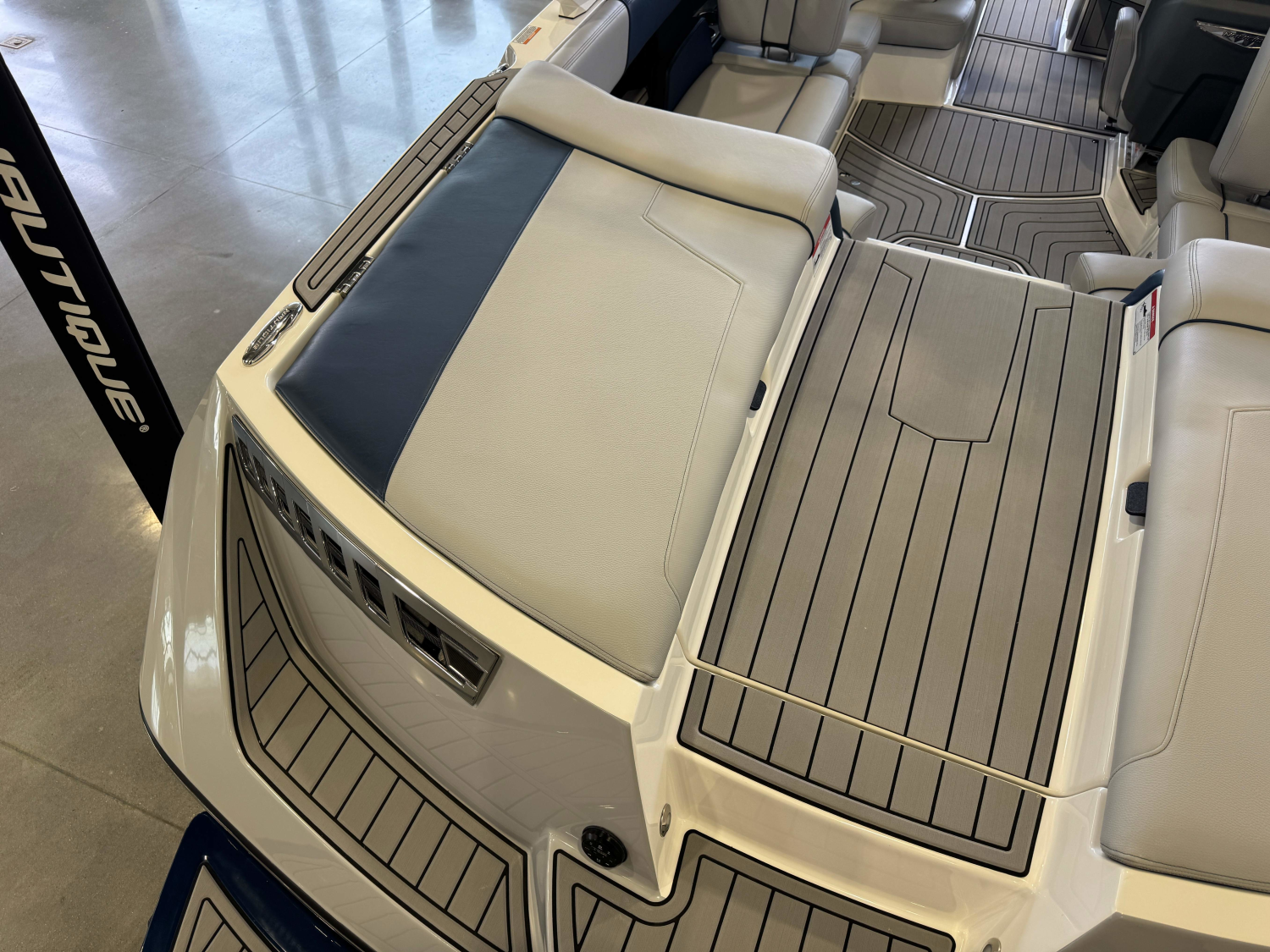 2020 Nautique SUPER AIR NAUTIQUE 210