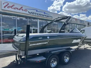 2006 Malibu Boats Wakesetter VLX for sale in Nampa, Idaho