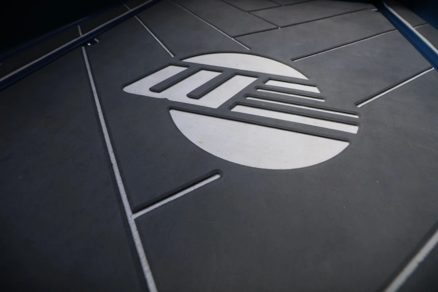 2023 Malibu 22 LSV Wakesetter - New Arrival!! Only 59 Hours!