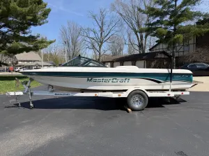1998-mastercraft-prostar-190-130418-image1.webp