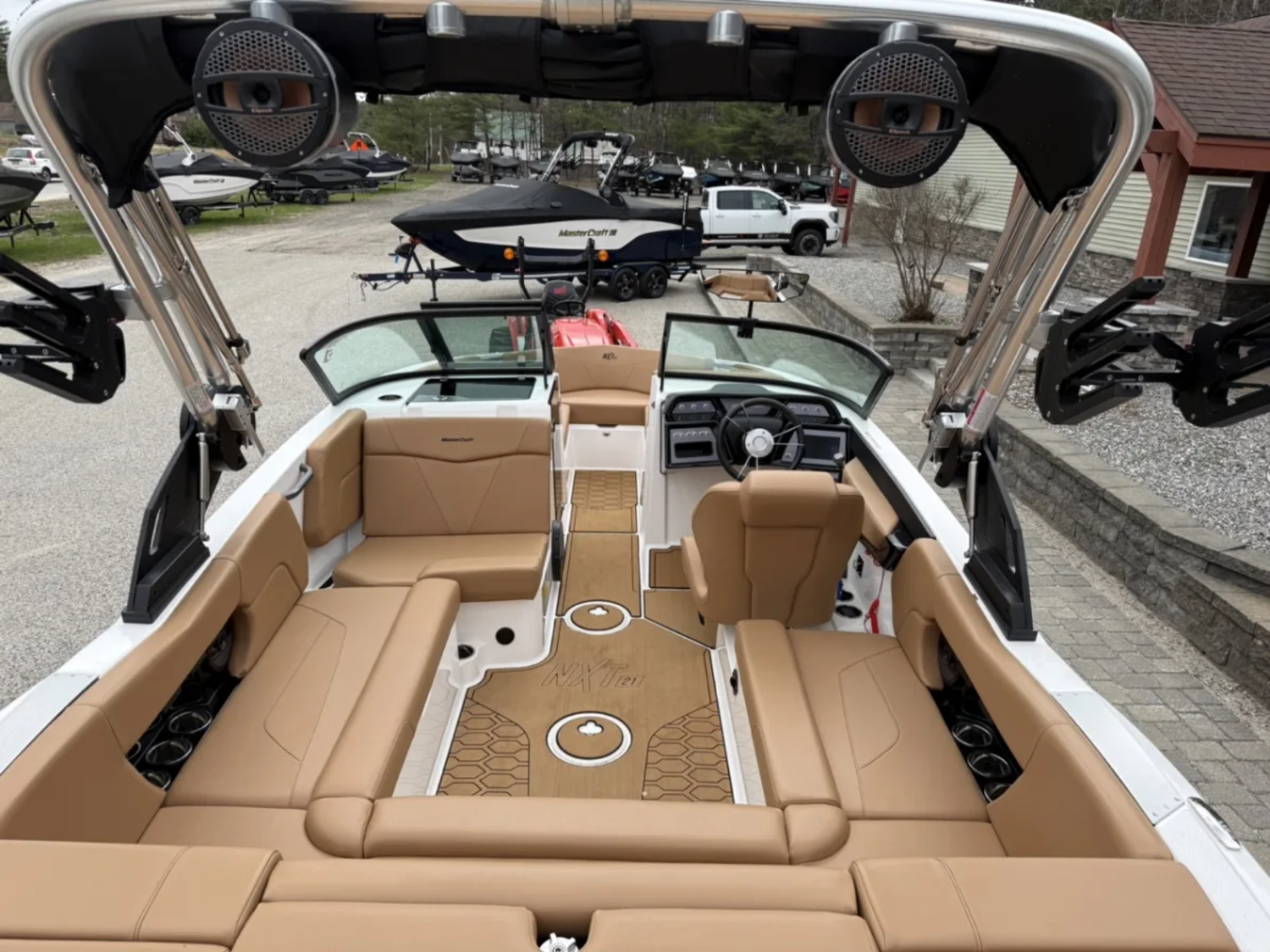 2024 MasterCraft NXT21