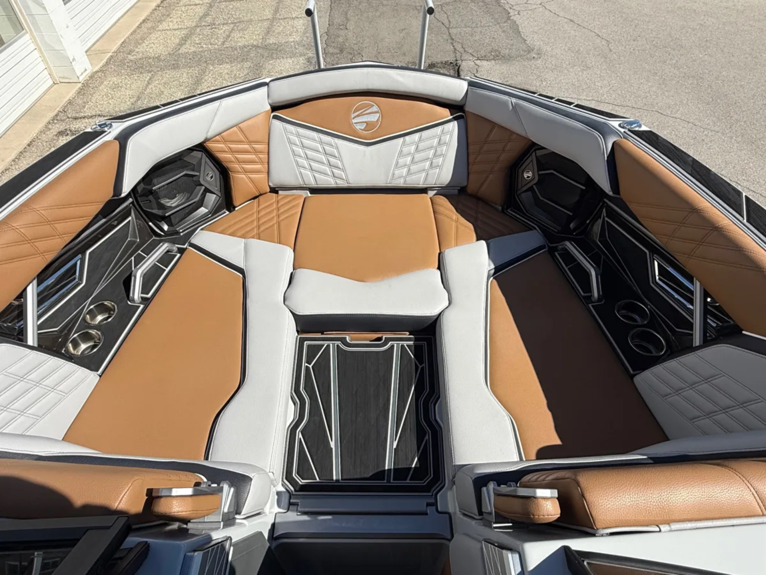 2024 23' Tige' Ultre 23 ZX Bowrider