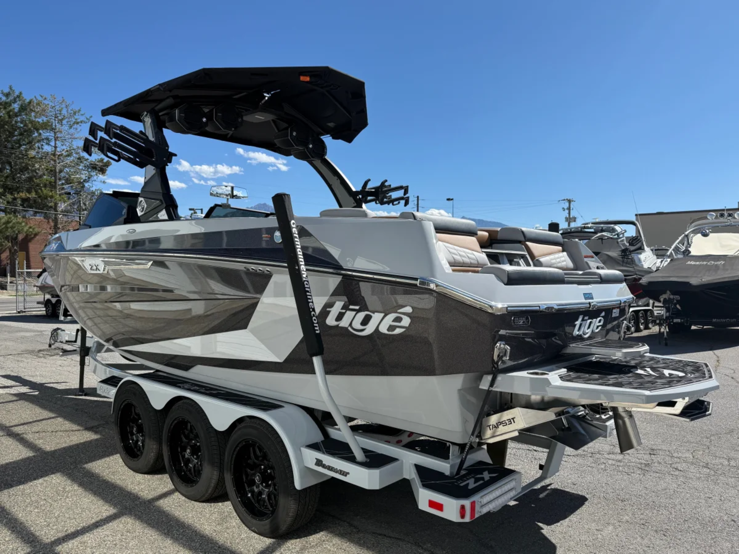 2024 23' Tige' Ultre 23 ZX Bowrider