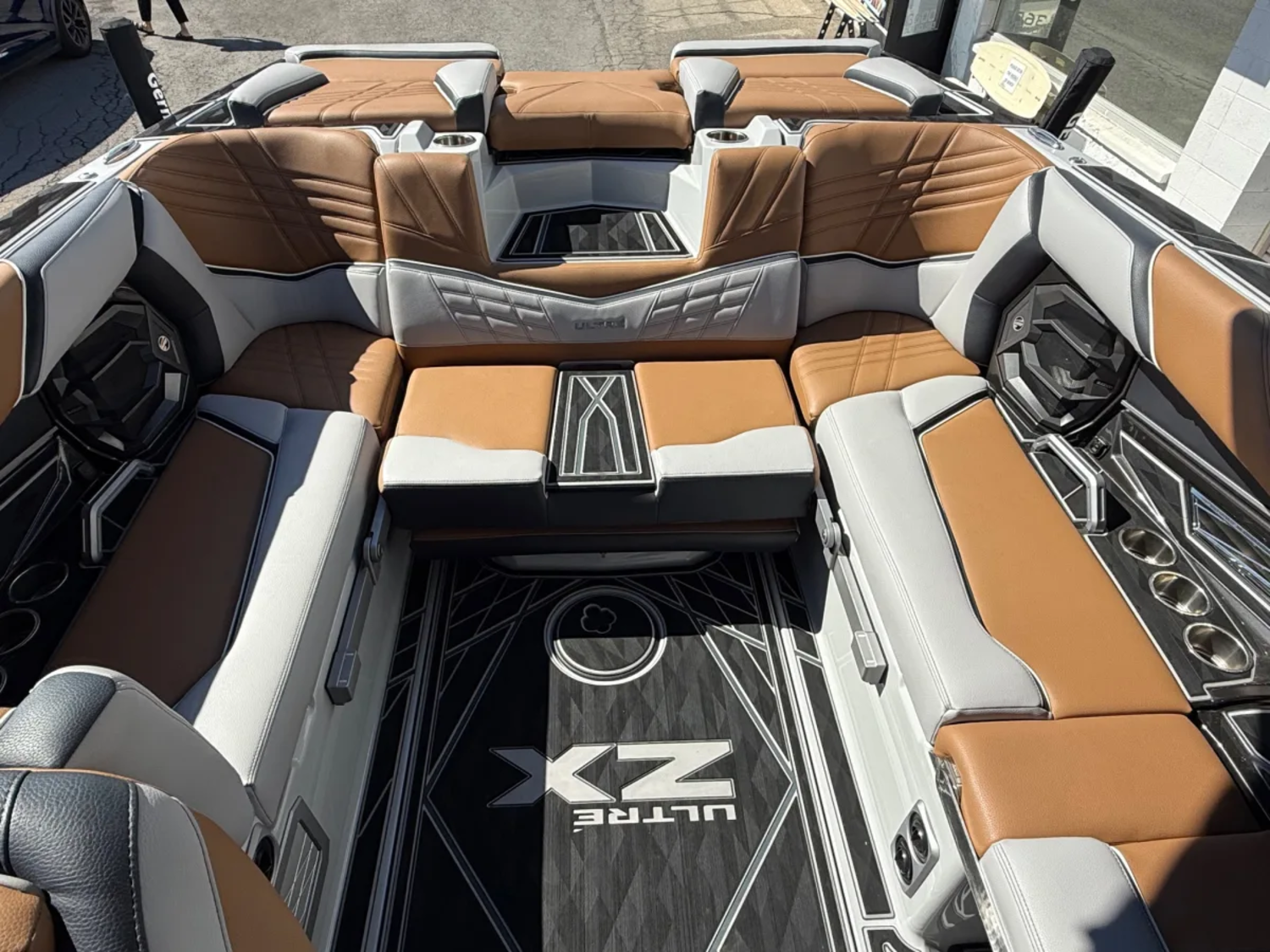 2024 23' Tige' Ultre 23 ZX Bowrider