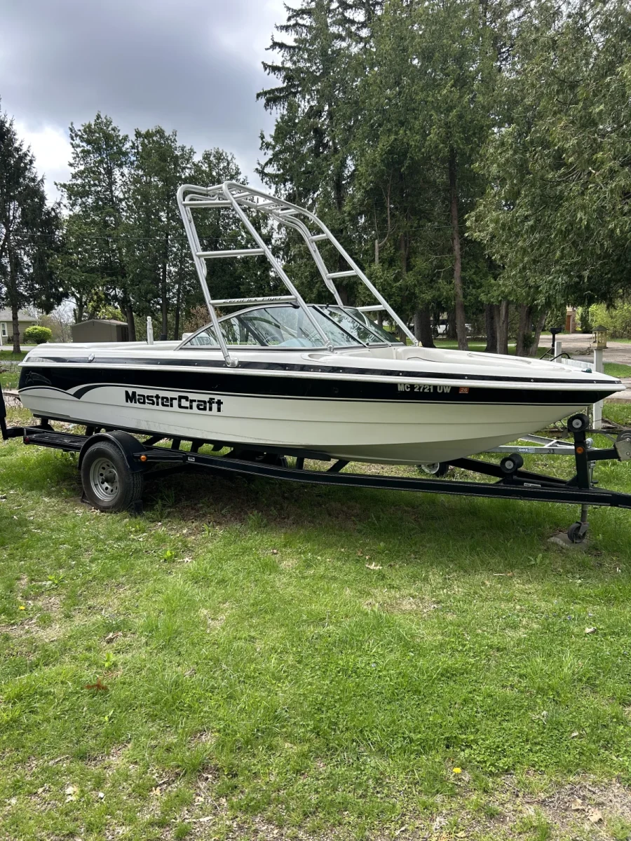1999 Mastercraft Boats Prostar 205 for sale in Clarkston, Michigan