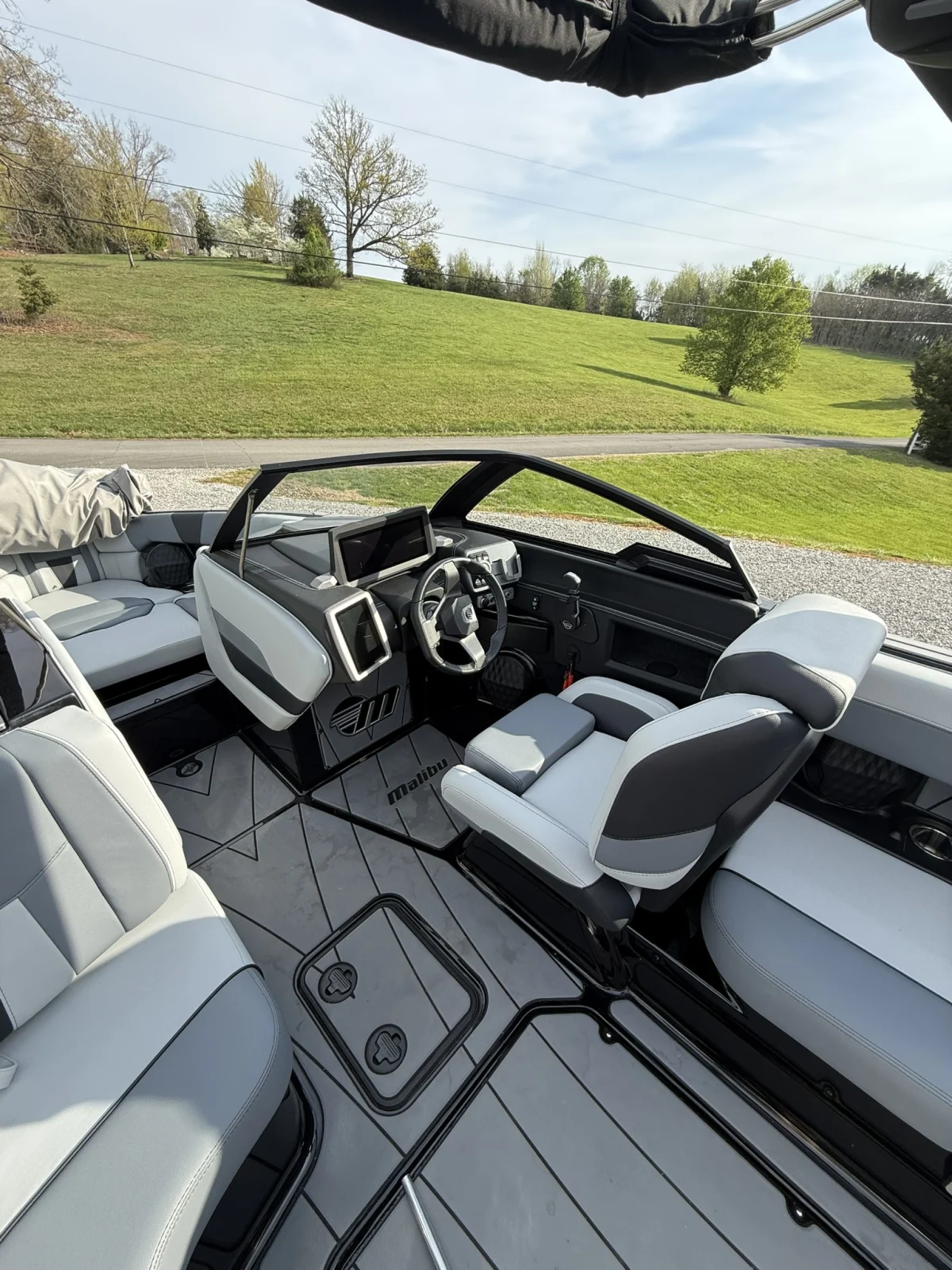 2023 Malibu Boats Wakesetter 23 LSV