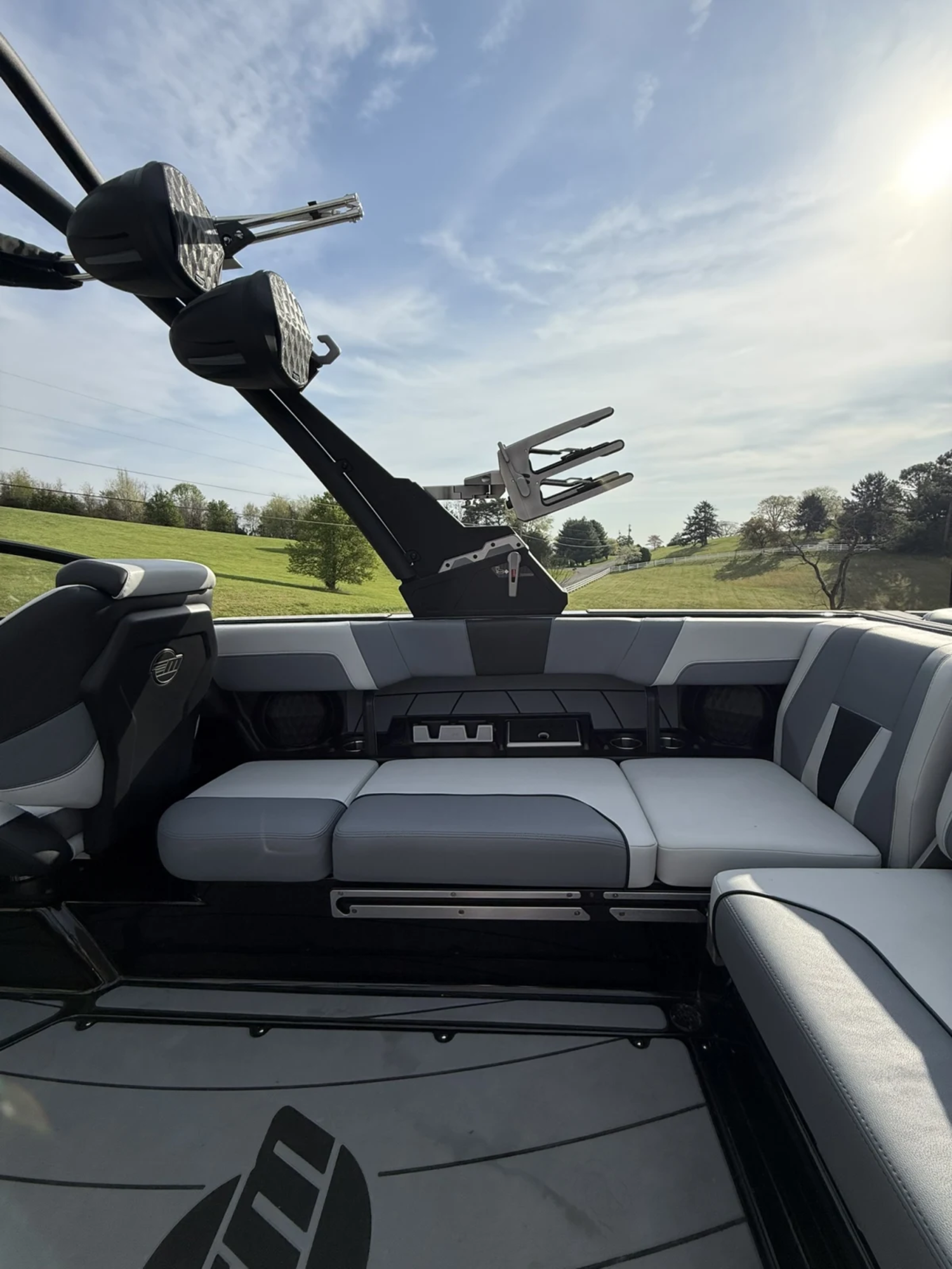 2023 Malibu Boats Wakesetter 23 LSV