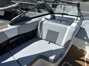 2026-malibu-wakesetter-23-lsv-127985-image13