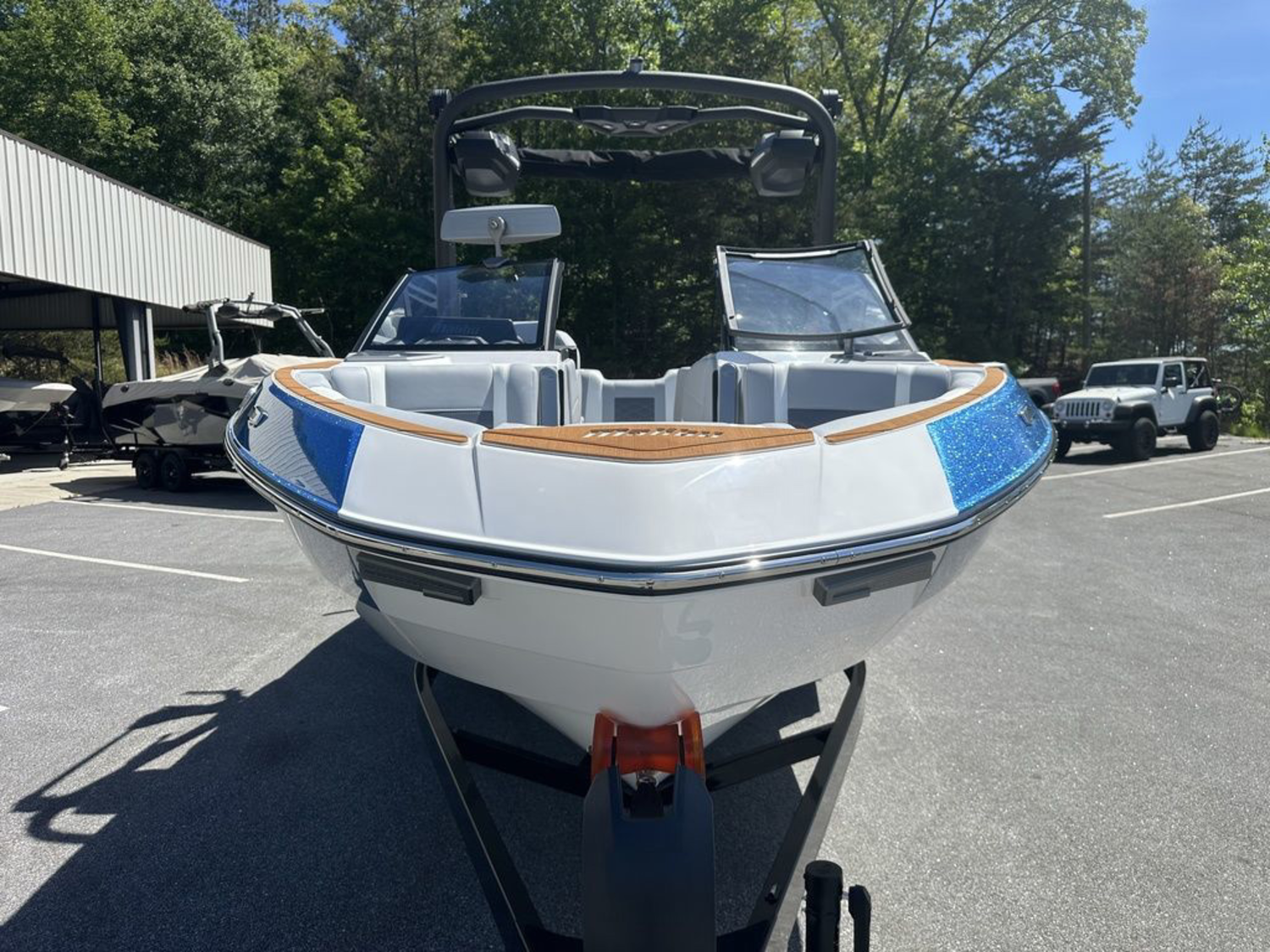 2026 Malibu Boats 23 LSV