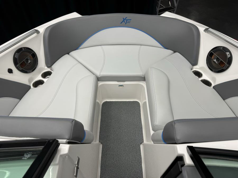 2021 Mastercraft Boats XT20 for sale in , 