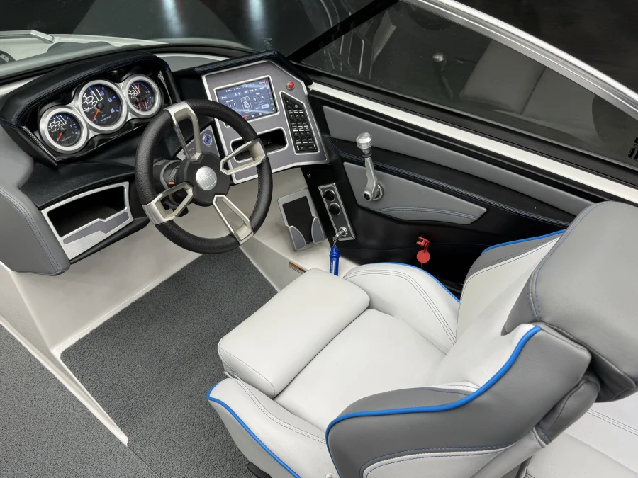 2021-mastercraft-xt20-127994-image21