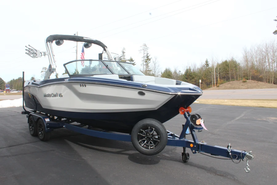 2026-mastercraft-nxt23-127997-image25