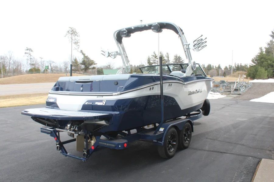 2026-mastercraft-nxt23-127997-image26
