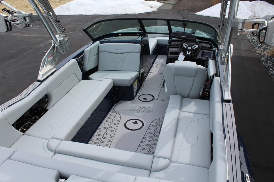 2026-mastercraft-nxt23-127997-image28
