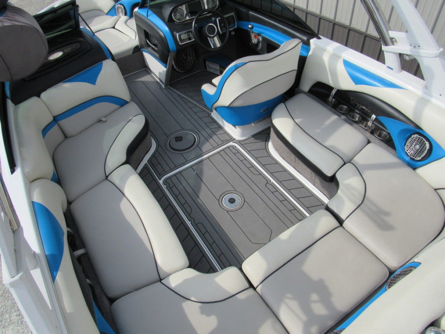 2013 Malibu Boats Wakesetter VLX for sale in Atlanta, Indiana