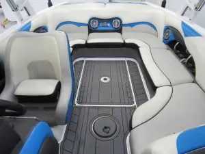 2013 Malibu Boats Wakesetter VLX for sale in Atlanta, Indiana