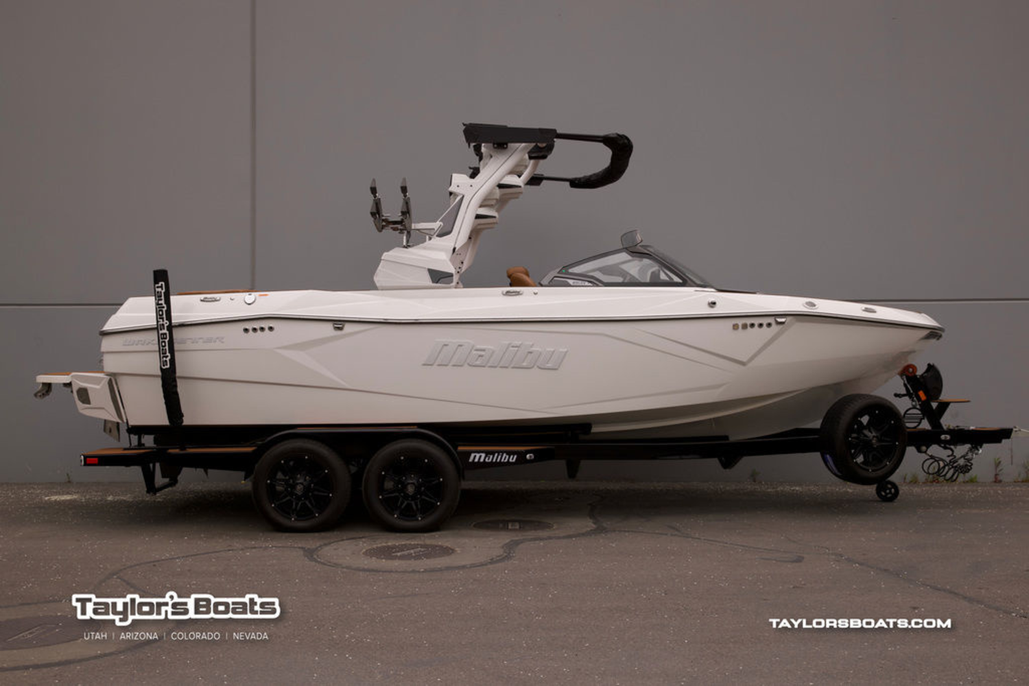 2026 Malibu Boats 23 LSV