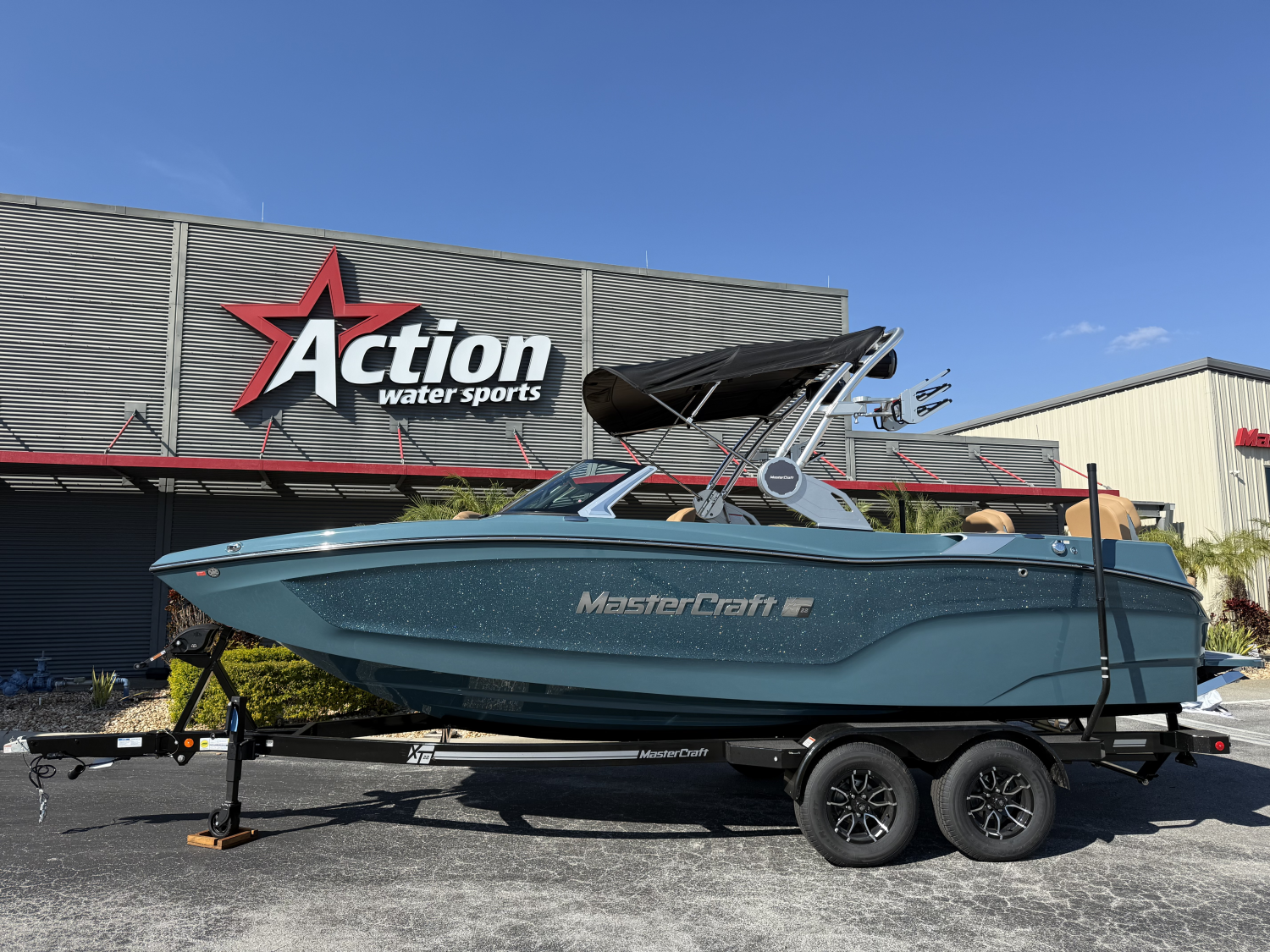 2026 MasterCraft XT22