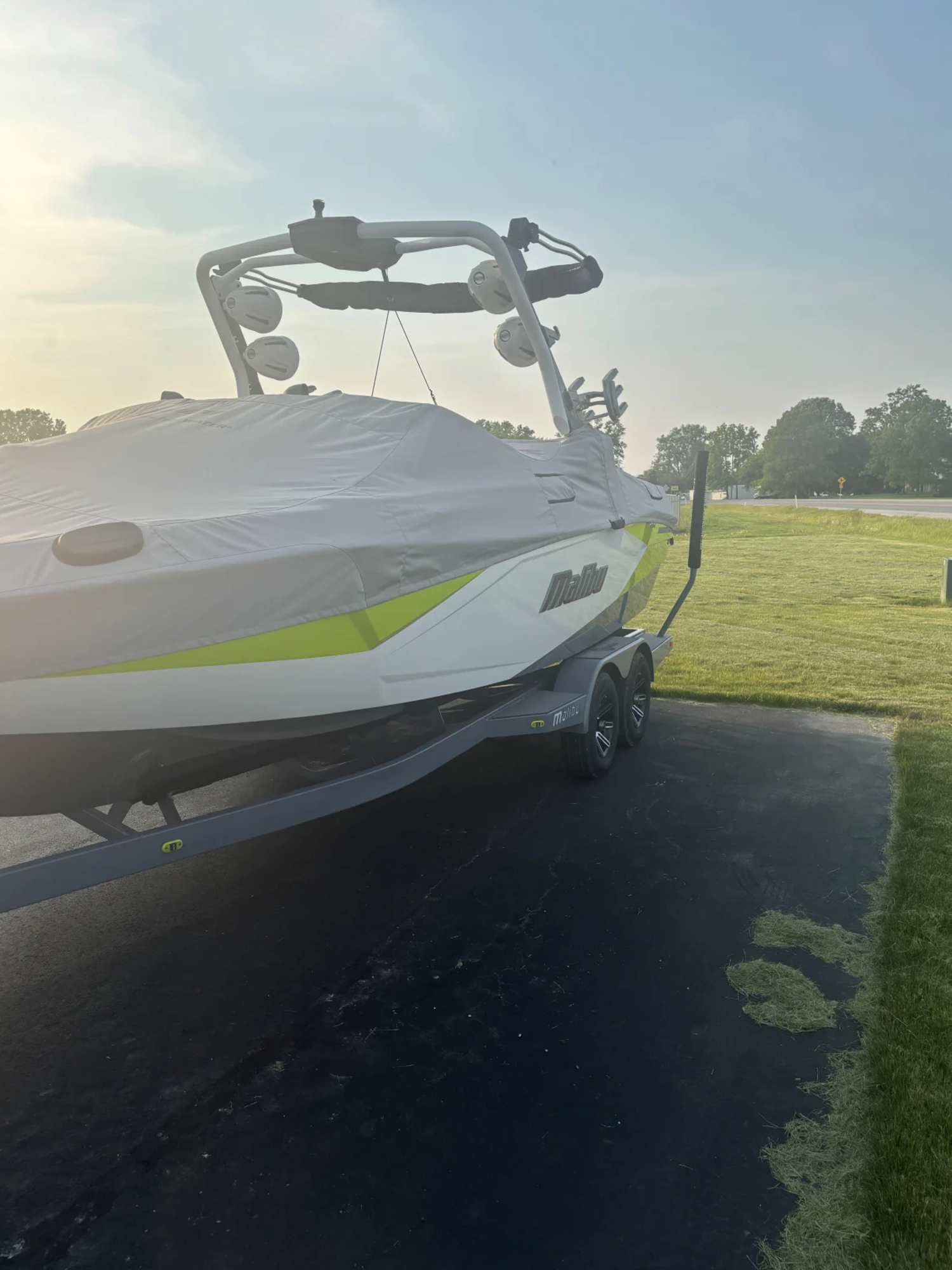 2024 Malibu Boats Wakesetter 23 LSV