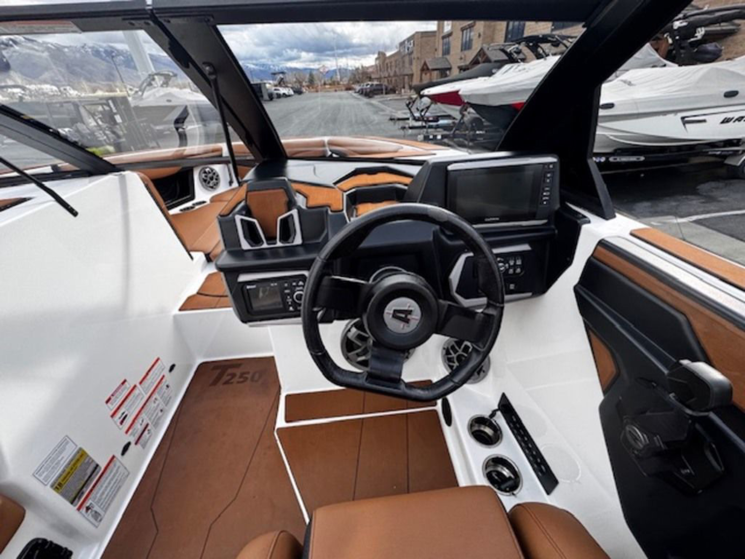 2023 Axis Wake Research T250