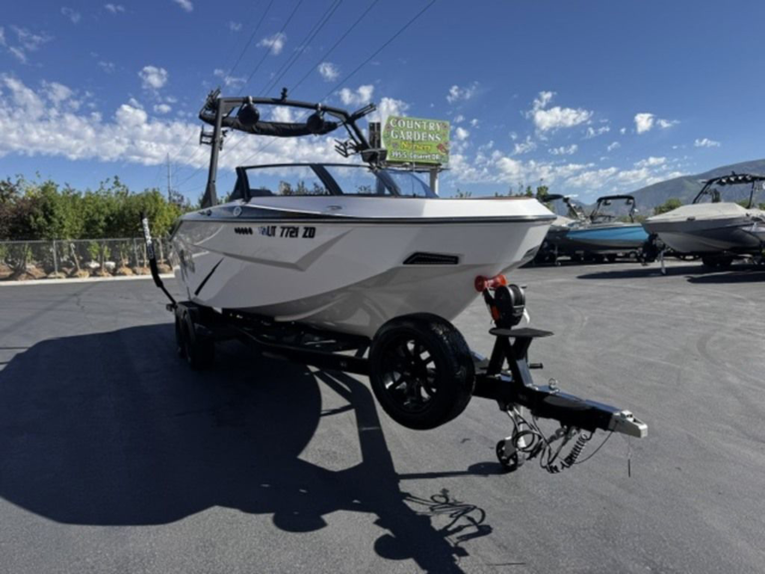 2023 Axis Wake Research T250